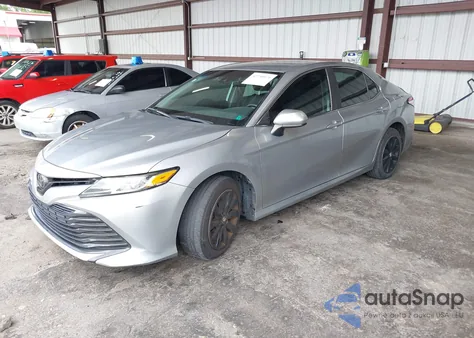 2019 Toyota Camry Le из США, поврежденный, VIN 4T1B11HK6KU844682
